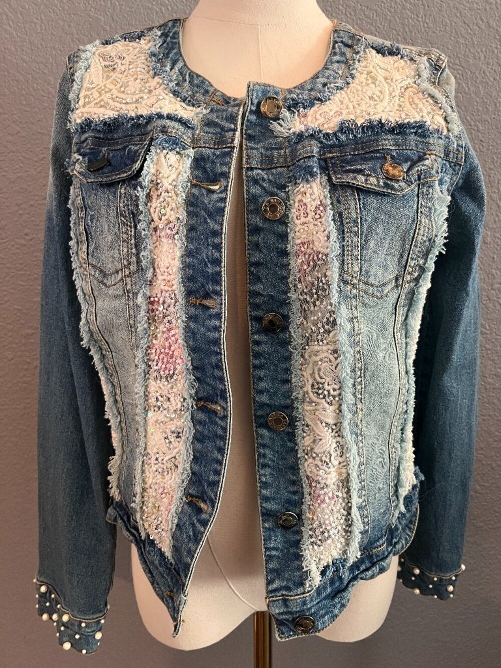 ANTICA SANTORIA by GIACOMO CINQUE LACE SEQUN & PEARLS EMBELLISHED DENIM JACKET
